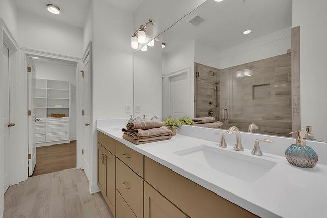 6807 Encore Boulevard, Sandy Springs, GA 30328