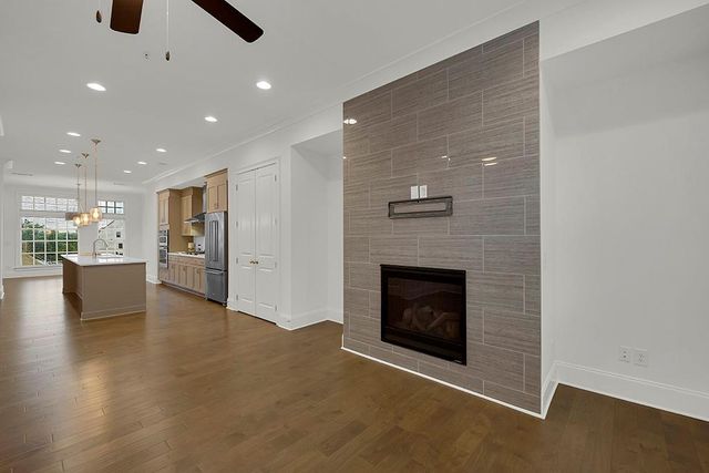 6807 Encore Boulevard, Sandy Springs, GA 30328