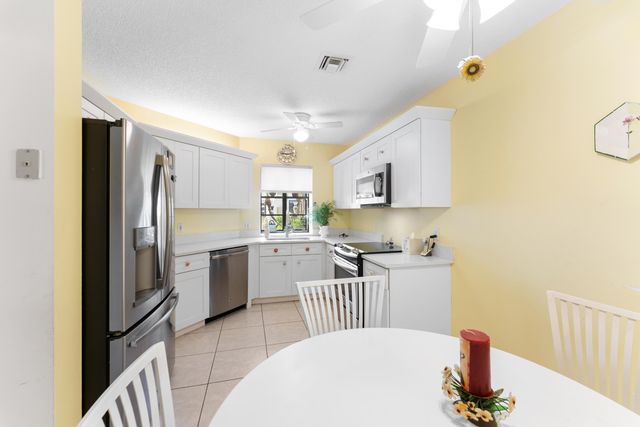 5226 Europa Drive G, Boynton Beach, FL 33437