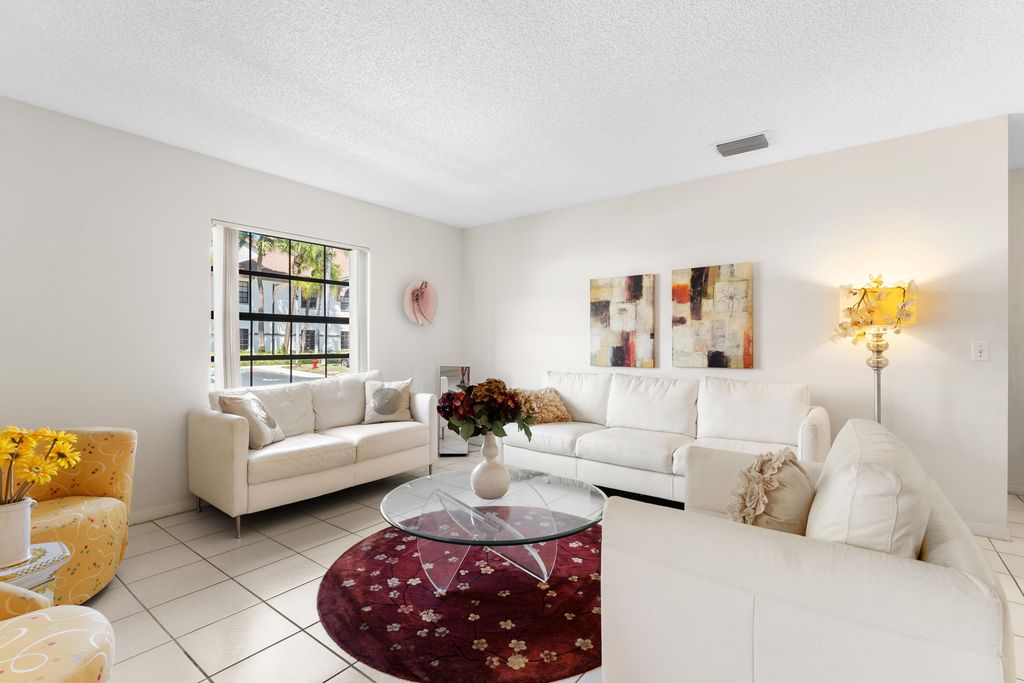 5226 Europa Drive G, Boynton Beach, FL 33437