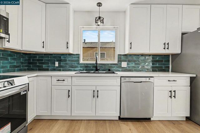 333 Lamont Ct, Vallejo, CA 94591
