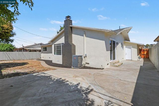 333 Lamont Ct, Vallejo, CA 94591