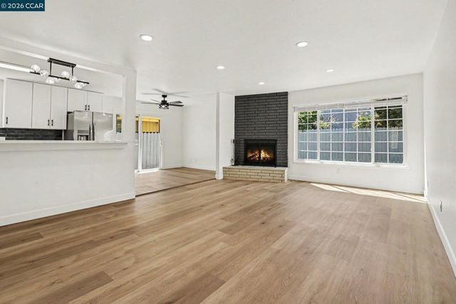 333 Lamont Ct, Vallejo, CA 94591