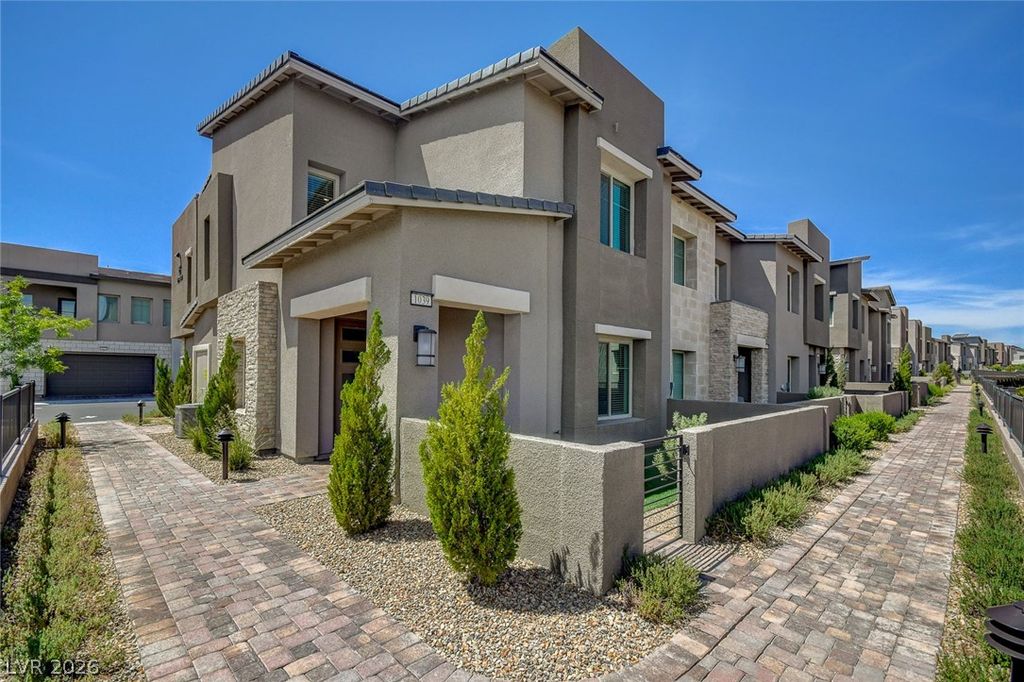 600 North Carriage Hill Drive 1039, Las Vegas, NV 89138 — exterior