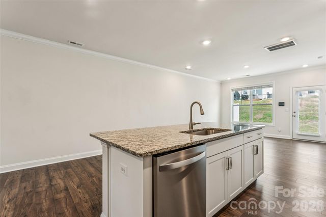 4398 Bronze Boulevard, Sherrills Ford, NC 28673