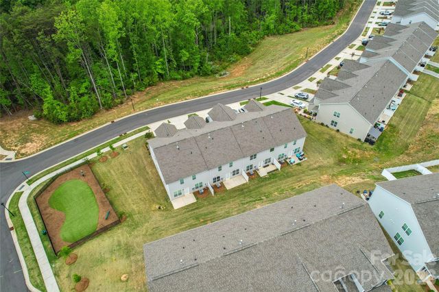 4398 Bronze Boulevard, Sherrills Ford, NC 28673