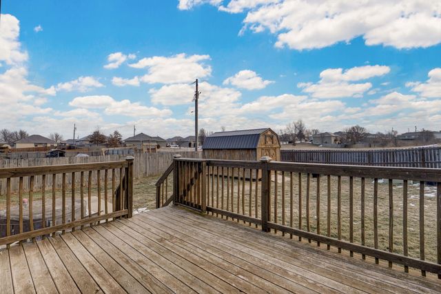 200 Vanilla Bean Road, Sparta, MO 65753