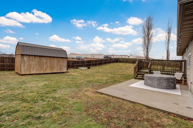 200 Vanilla Bean Road, Sparta, MO 65753