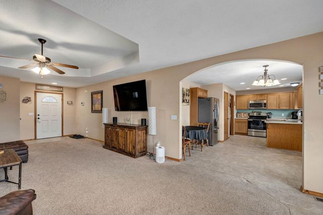 200 Vanilla Bean Road, Sparta, MO 65753