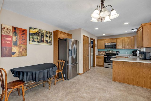 200 Vanilla Bean Road, Sparta, MO 65753