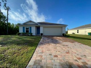 23211 MCQUEENEY AVENUE, Port Charlotte, FL 33980
