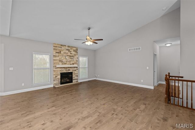 232 Mason Glen Drive, Lake St Louis, MO 63367