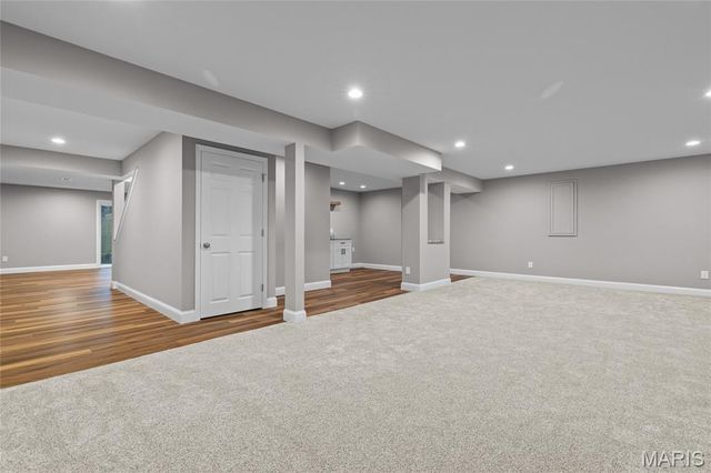 232 Mason Glen Drive, Lake St Louis, MO 63367