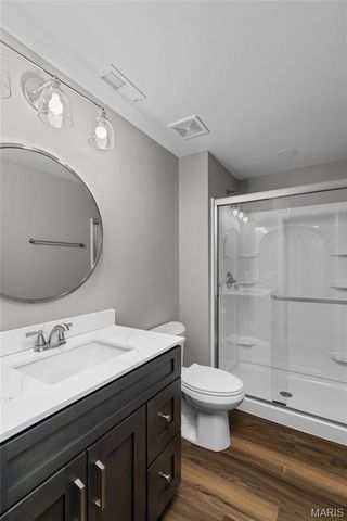 232 Mason Glen Drive, Lake St Louis, MO 63367