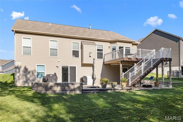 232 Mason Glen Drive, Lake St Louis, MO 63367