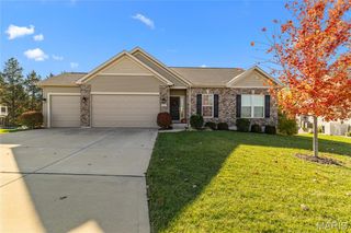 232 Mason Glen Drive, Lake St Louis, MO 63367