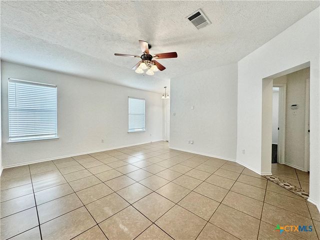 1015 Aiken Drive, Leander, TX 78641