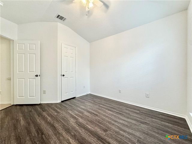 1015 Aiken Drive, Leander, TX 78641