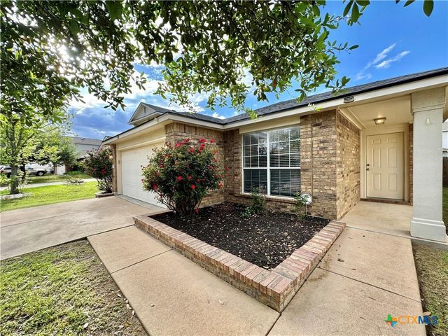 1015 Aiken Drive, Leander, TX 78641