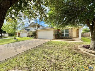 1015 Aiken Drive, Leander, TX 78641