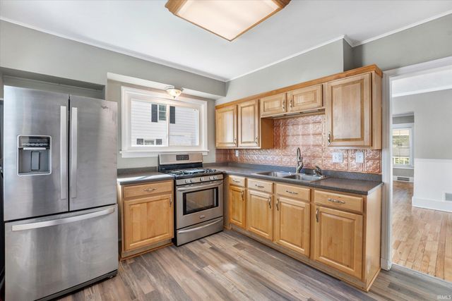 310 N Sunnyside Street, South Bend, IN 46615