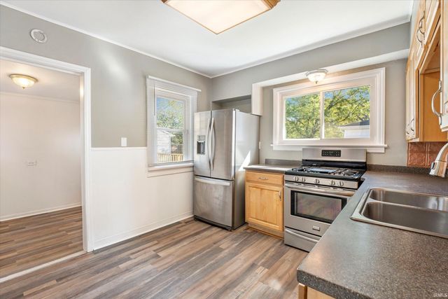 310 N Sunnyside Street, South Bend, IN 46615