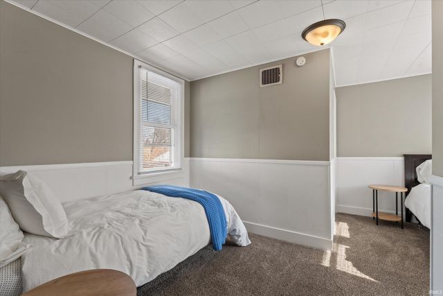 310 N Sunnyside Street, South Bend, IN 46615