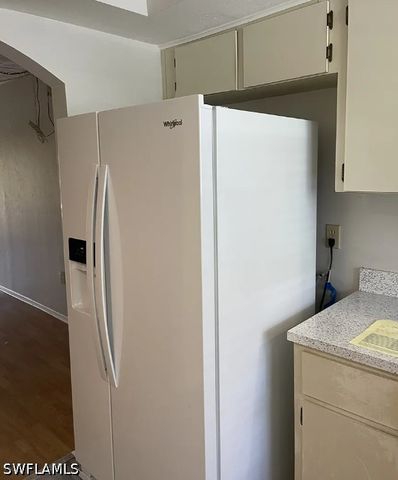 2121 Collier AVE 215, Fort Myers, FL 33901