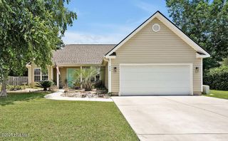 648 Pine Branches Circle, Leland, NC 28451