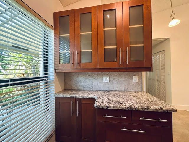 3054 S Oakland Forest Drive 2206, Oakland Park, FL 33309