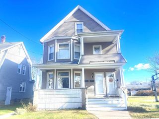 57 Saratoga Ave 1, Chicopee, MA 01013