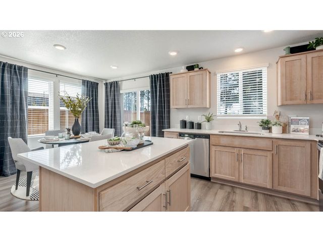 6018 Se 15TH St, Gresham, OR 97080