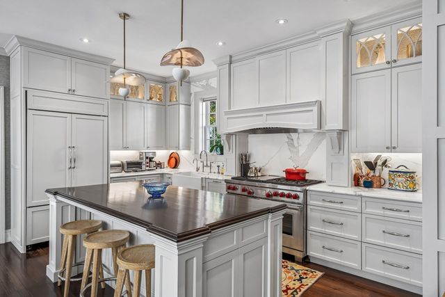 60 Church Street, Charleston, SC 29401