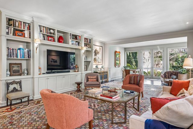 60 Church Street, Charleston, SC 29401