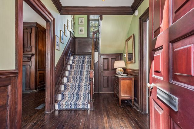 60 Church Street, Charleston, SC 29401