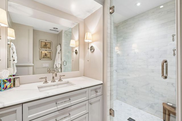 60 Church Street, Charleston, SC 29401