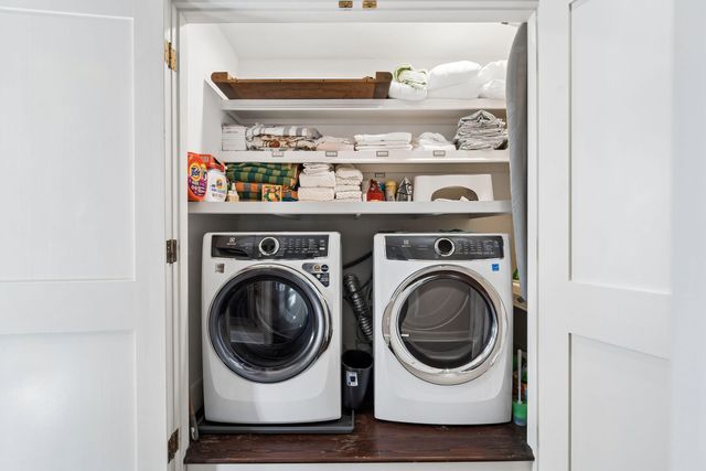 60 Church Street, Charleston, SC 29401