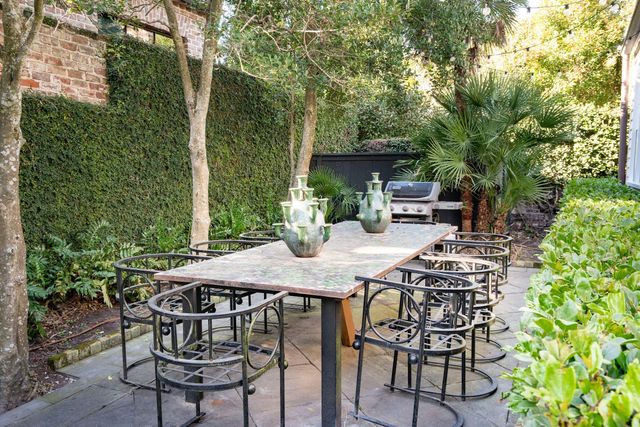 60 Church Street, Charleston, SC 29401