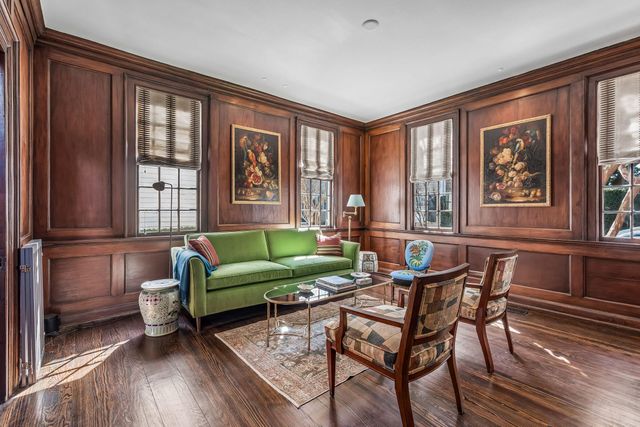 60 Church Street, Charleston, SC 29401