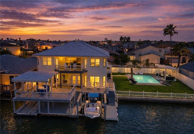 15345 Yardarm Ct, Corpus Christi, TX 78418