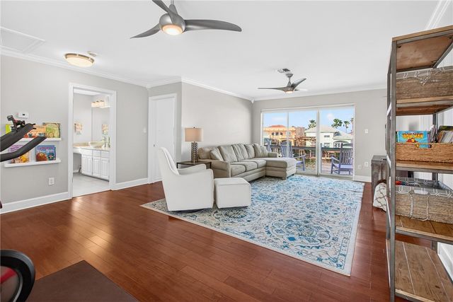 15345 Yardarm Ct, Corpus Christi, TX 78418