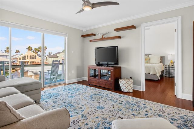 15345 Yardarm Ct, Corpus Christi, TX 78418