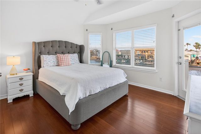 15345 Yardarm Ct, Corpus Christi, TX 78418