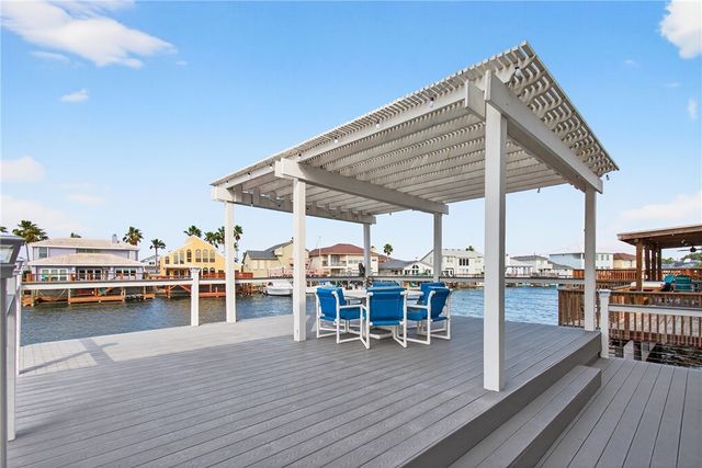 15345 Yardarm Ct, Corpus Christi, TX 78418