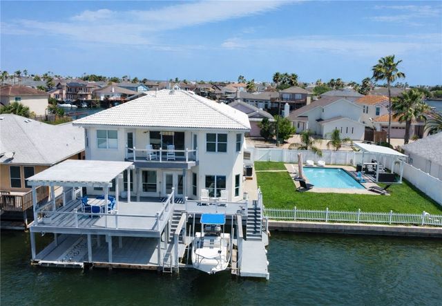 15345 Yardarm Ct, Corpus Christi, TX 78418