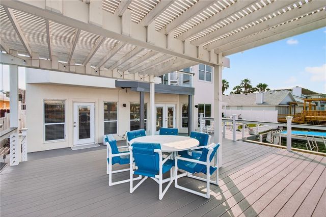 15345 Yardarm Ct, Corpus Christi, TX 78418