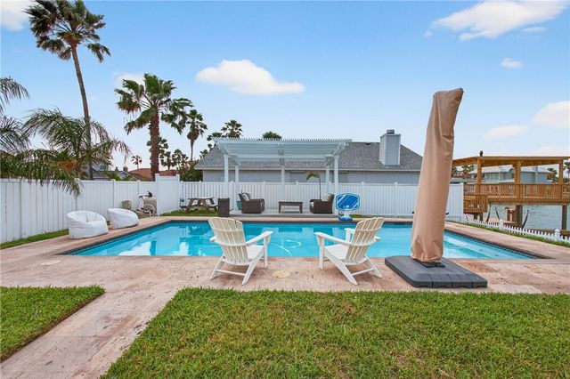 15345 Yardarm Ct, Corpus Christi, TX 78418