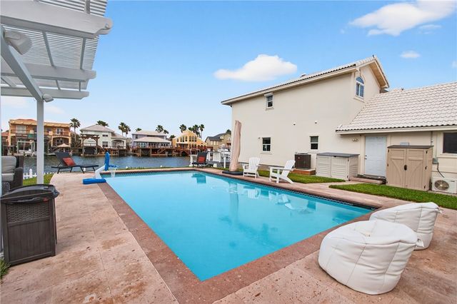 15345 Yardarm Ct, Corpus Christi, TX 78418