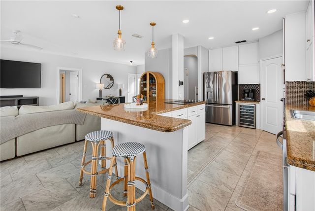 15345 Yardarm Ct, Corpus Christi, TX 78418