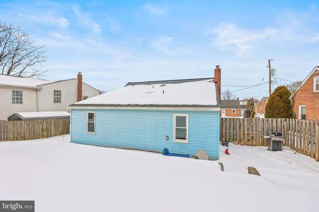 102 ROCKWOOD AVE, York, PA 17406